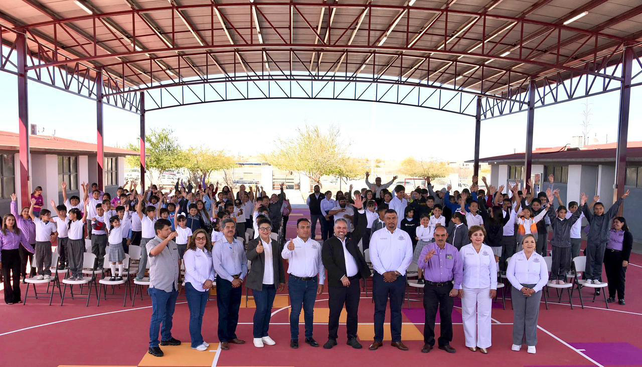 Gobierno de Sonora fortalece la infraestructura educativa con construcción de tejabán escolar en Sonoyta